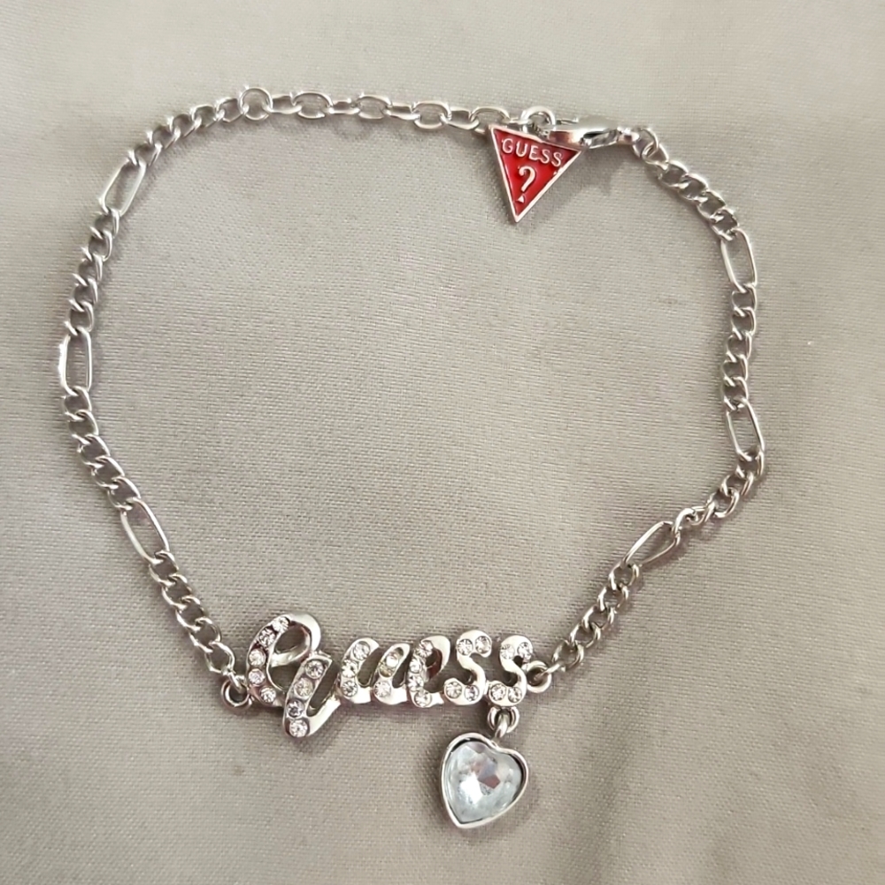 ❓GUESS❓STUNNING  ADJUSTABLE BRACELET
